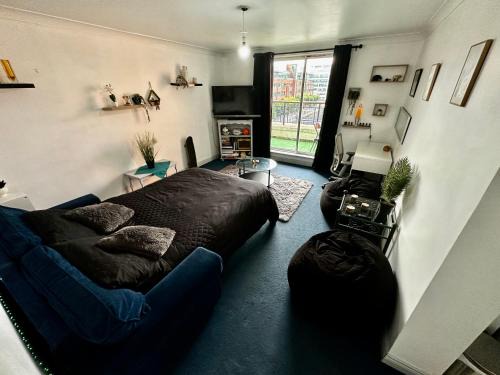 North Wall House | CustomHouse Balcony view, Dublin 1