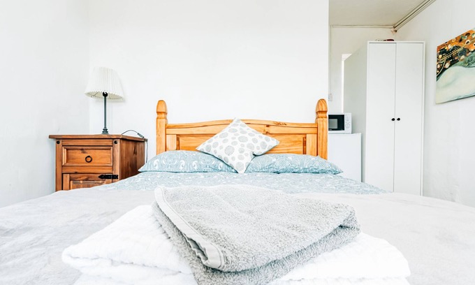 Walberswick Cabin | CUTE MINI-STUDIO IN WALBERSWICK