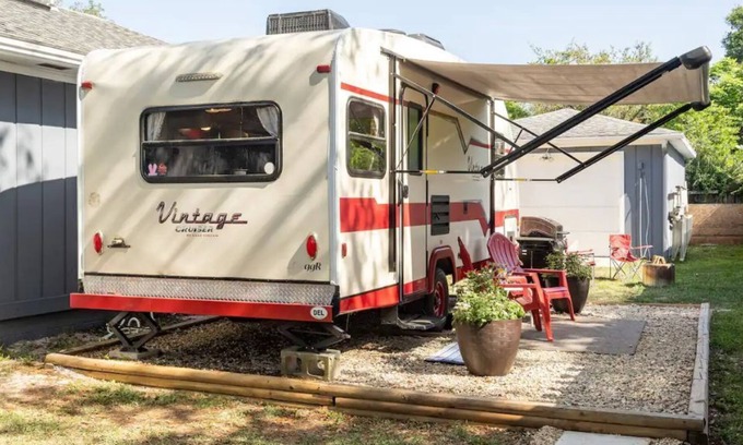St. Augustine South House | Cute Vintage Camper