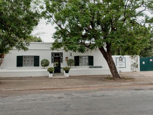 Graaff-Reinet House | Cypress Cottage