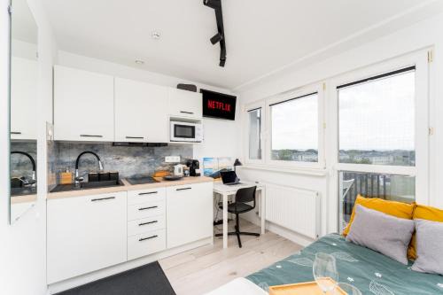 Krowodrza Apartment | Czarnowiejska Mini Studio with loggia