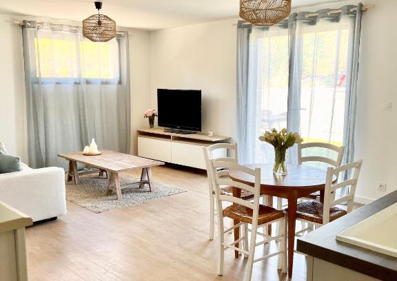 Le Bosc Apartment | Désirée