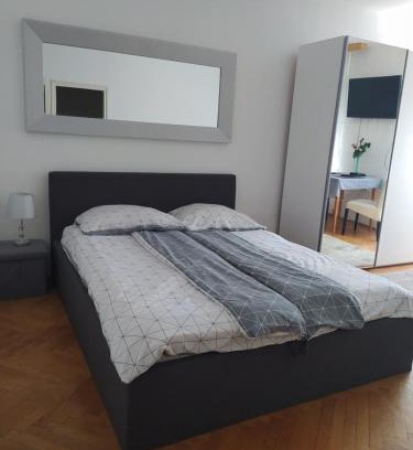 Szeged Apartment | Dóm Tér Apartman 1