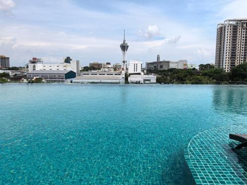 Kampung Lubok Peringgi Apartment | D Aman Infinity Pool and AS Tower View Homestay 01