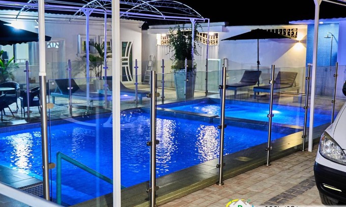 Old-Yundum Apartment | D White Villas