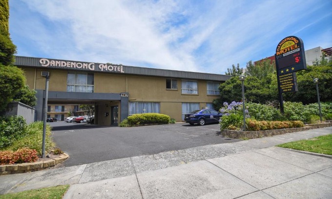Dandenong Hotel | Dandenong Motel