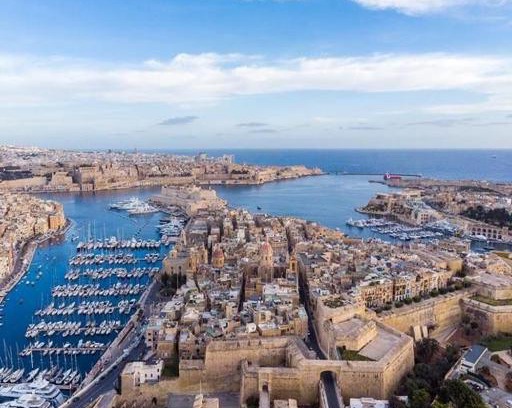 Cospicua House | Dar Barbara - Duplex 1 Double Bed Maltese style House