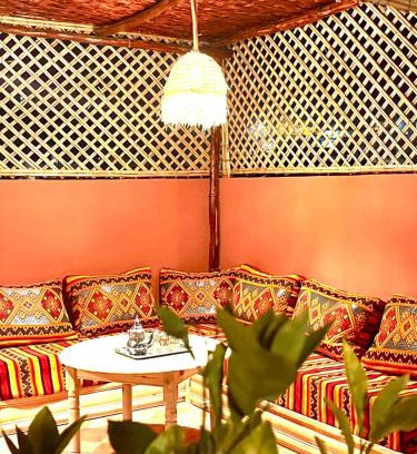Tamraght Apartment | Dar Itran with Garden Terrace