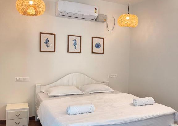 Malpe Bed & Breakfast | Dariya Sea Front - Beach facing