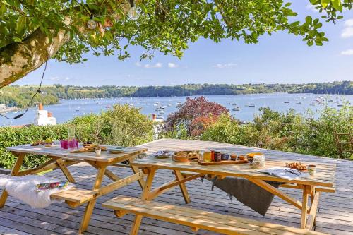 Dittisham House | Dartside