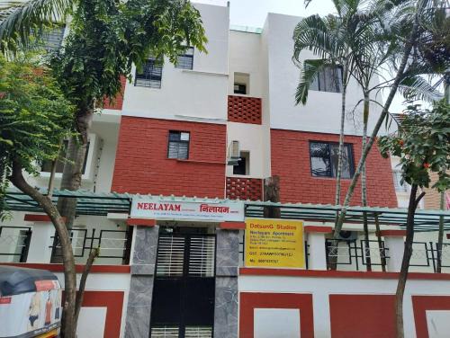 Pune Hotel | DatsunG Studios