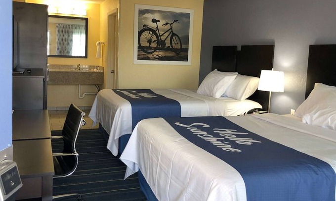Charles Town Hotel | Days Inn by Wyndham Charles Town