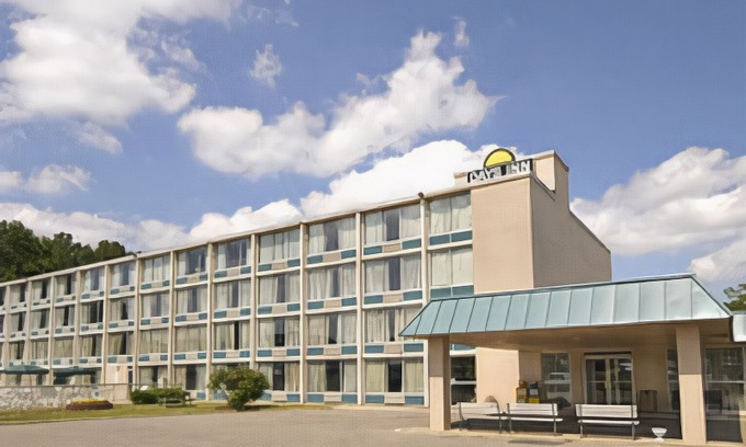 Cambridge Hotel | Days Inn by Wyndham Cambridge