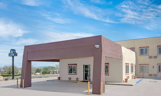 Taos Hotel | Days Inn by Wyndham Taos