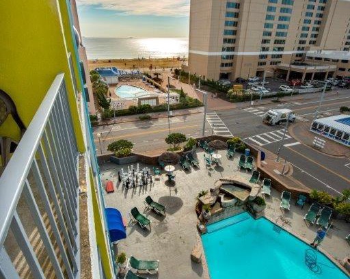Northeast Virginia Beach Hotel | Days Inn by Wyndham Virginia Beach At The Beach