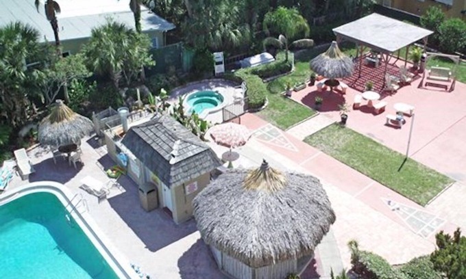 Bostwick Park Condo | Daytona Resort & Club 1BR Suite Saturday Check-Ins