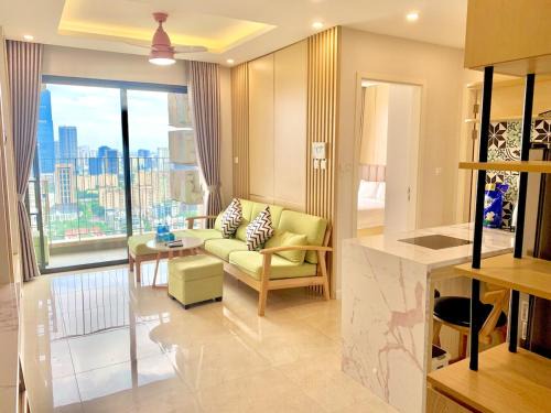 Trung Hoa Nhan Chinh Apartment | Dcapitale-1 Bedroom-City view-Highfloor