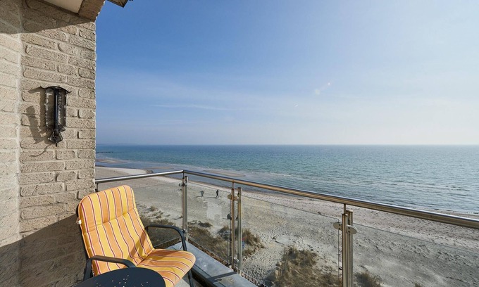 Ostholstein Apartment | Apartment Strandburg I with balcony in the apartment house Am Süd 9 on Fehmarn
