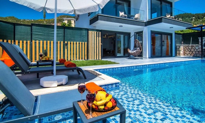 Islamlar Villa | Deniz ve Doğa Manzaralı Lüks İslamlar Kalkan