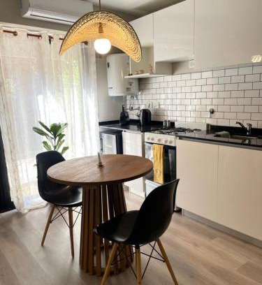Rosario Apartment | Departamento en Pichincha R64bis