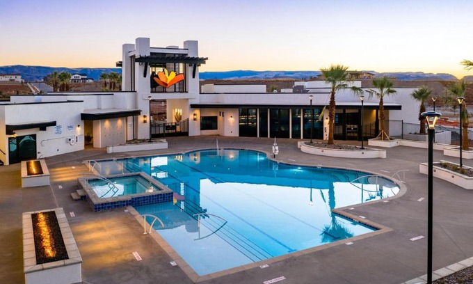 St. George House | Desert Color's Sunshine and Sage