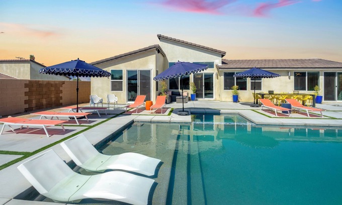 Desert Hot Springs House | Desert Picasso - Pool, Spa, Games and Mountain Views in quiet Desert Hot Springs