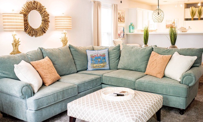 Pawleys Island Condo | DESIGNER DECORATED,LUXURIOUS BEDDING,MINUTES TO BEACH,GOLF,SHOP & DINE
