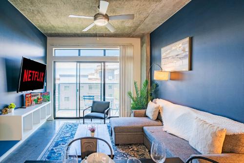 Evans Churchill Apartment | Desirable 2BD - Central DT, Gym, Pool, Parking Sleep8