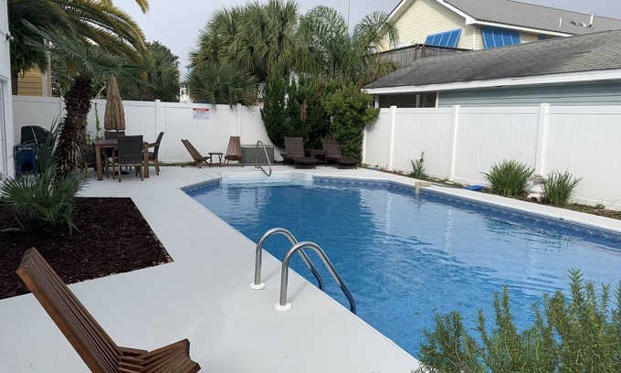 Frangista Beach House | Destin Beach Oasis, Ginormous Heated Pool, 4Bed/3bath 2Min Walk To Private Beach