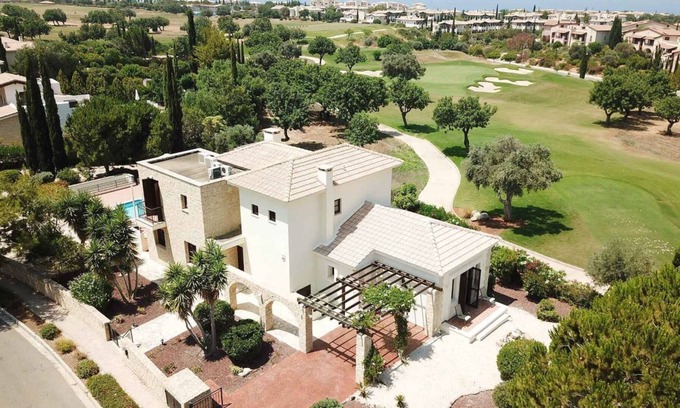 Aphrodite Hills Villa | Detached 4 bedroom 4 ba Villa with Private Pool on the Golf Course with Sea View