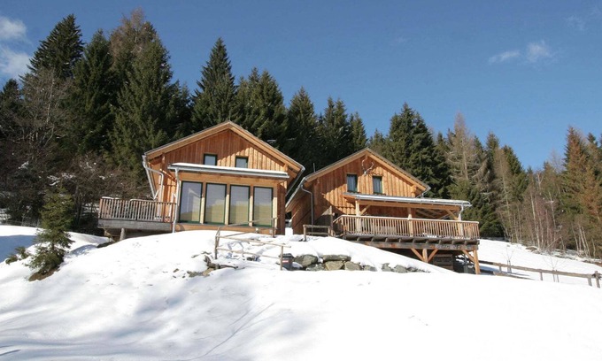 Stadl an der Mur Ski Chalet | Detached wooden chalet in Stadl an der Mur/Styria facing south with sauna