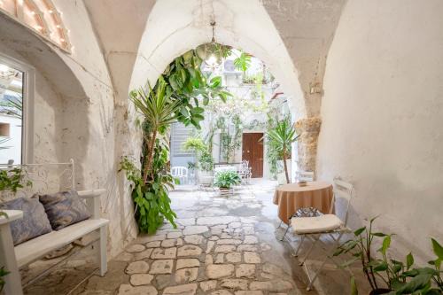 Old Town Apartment | Dimora il Solstizio – Sanctuary Where Light Meets