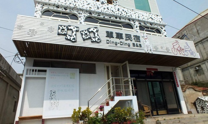 Jinhu Bed & Breakfast | Ding Ding B & B