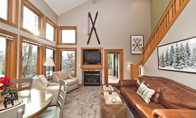 Boyne Falls Condo | Disciples Ridge Condo-4 full bedrooms, at base of Boyne and nearly slopeside