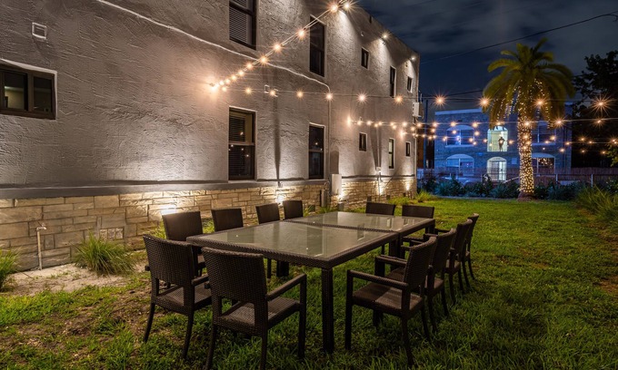 East Little Havana Apartment | Discover the Wonders of This Amazing Apt