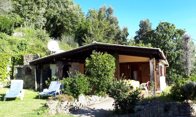 Isolaccio-di-Fiumorbo Ski Chalet | DISCRET, APAISANT, CALME entre MER et MONTAGNE, THERMALISME