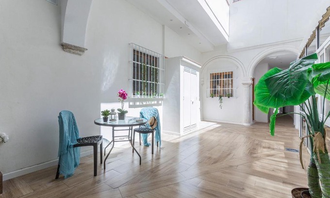 Jerez de la Frontera Old Town Apartment | Doña Blanca Centro Diseño Minimalista