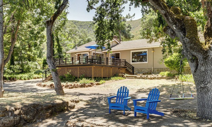 Kelseyville House | Dock, Slip & Launch: Waterfront Home on Clear Lake