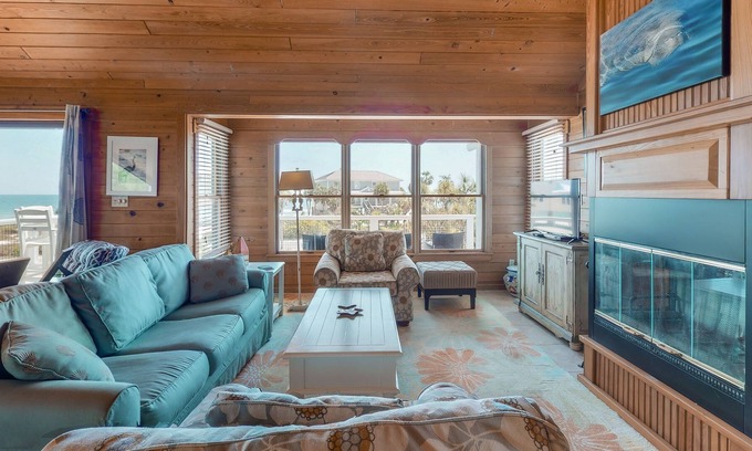 Plantation House | Dog-friendly Gulf-view home with a pool, washer/dryer, fireplace & AC