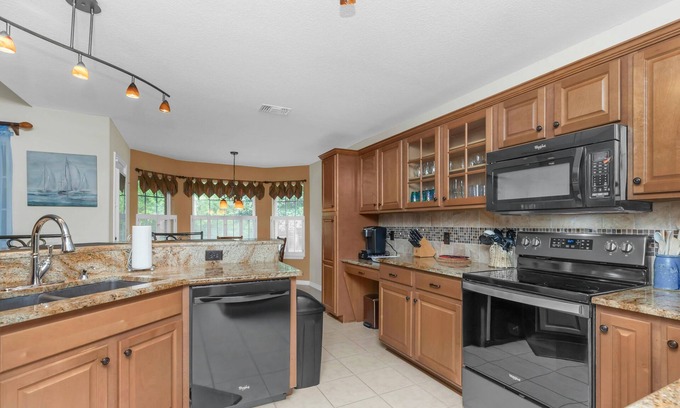 Gulf Breeze House | Dog-friendly home near the beach with grill, washer/dryer, central AC, & WiFi