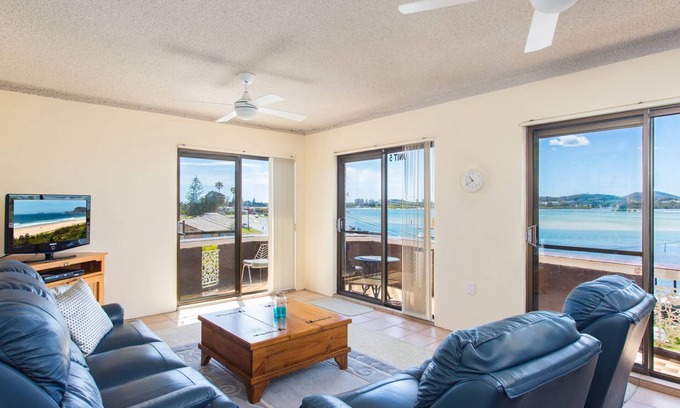 Tuncurry Apartment | Dolphin Place 05 over looking Sparkling Wallis Lake