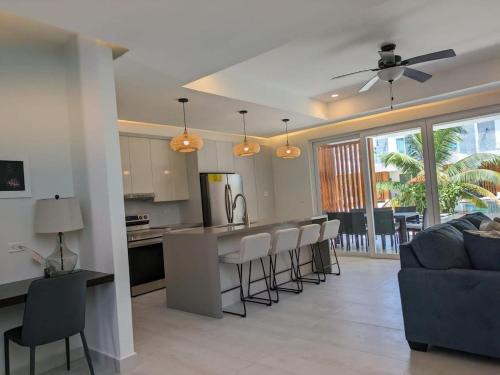 Antoneys Cay Villa | Dolphin Villa #09