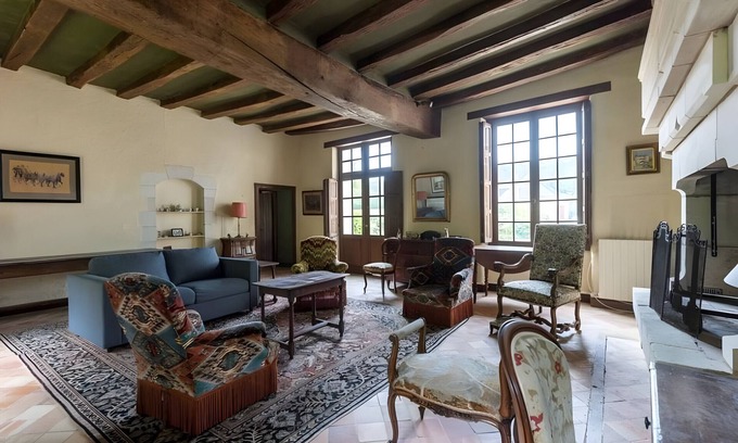Villiers-au-Bouin Villa | Domaine de l'Aubonnière - 14p - Rêve au Mans