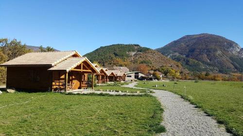 Jarjayes Ski Chalet | Domaine De Malcor Adult et enfants à partir de 12 ans - nous contacter