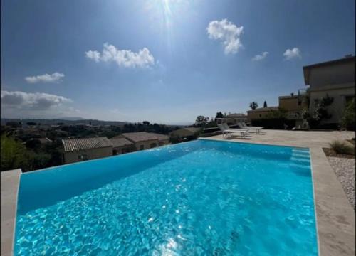 Saint-Laurent-du-Var Apartment | DOMAINE LOU BEL AZUR - Elégant