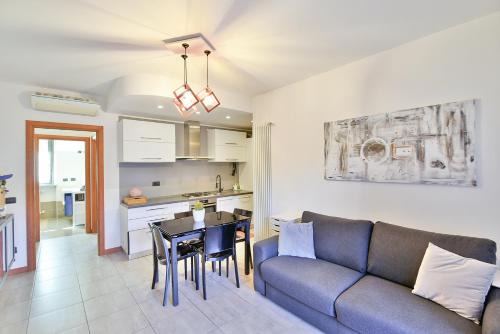 Desio Apartment | Domina House