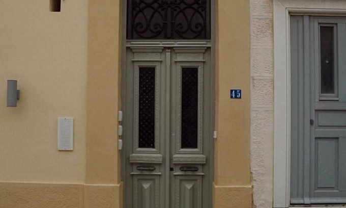 Ermoupoli Apartment | Domino Syros