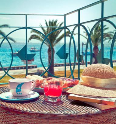 Sant'Antioco House | Domo La Vela - Affittacamere - Living Sant'Antioco