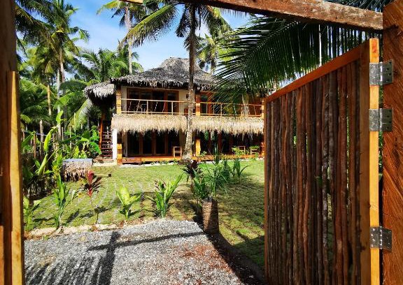 General Luna Villa | Domu Mia Villa