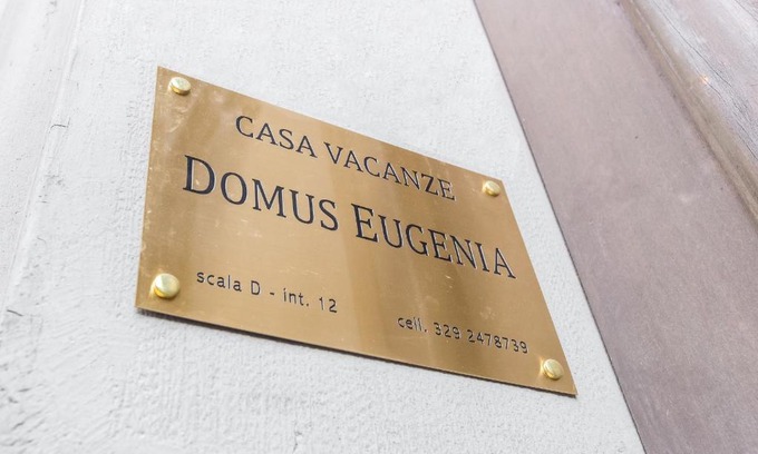 Esquilino Apartment | Domus Eugenia